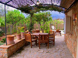 Ferienhaus auf Mallorca in Soller mit Pool und Garten bis 5 Personen